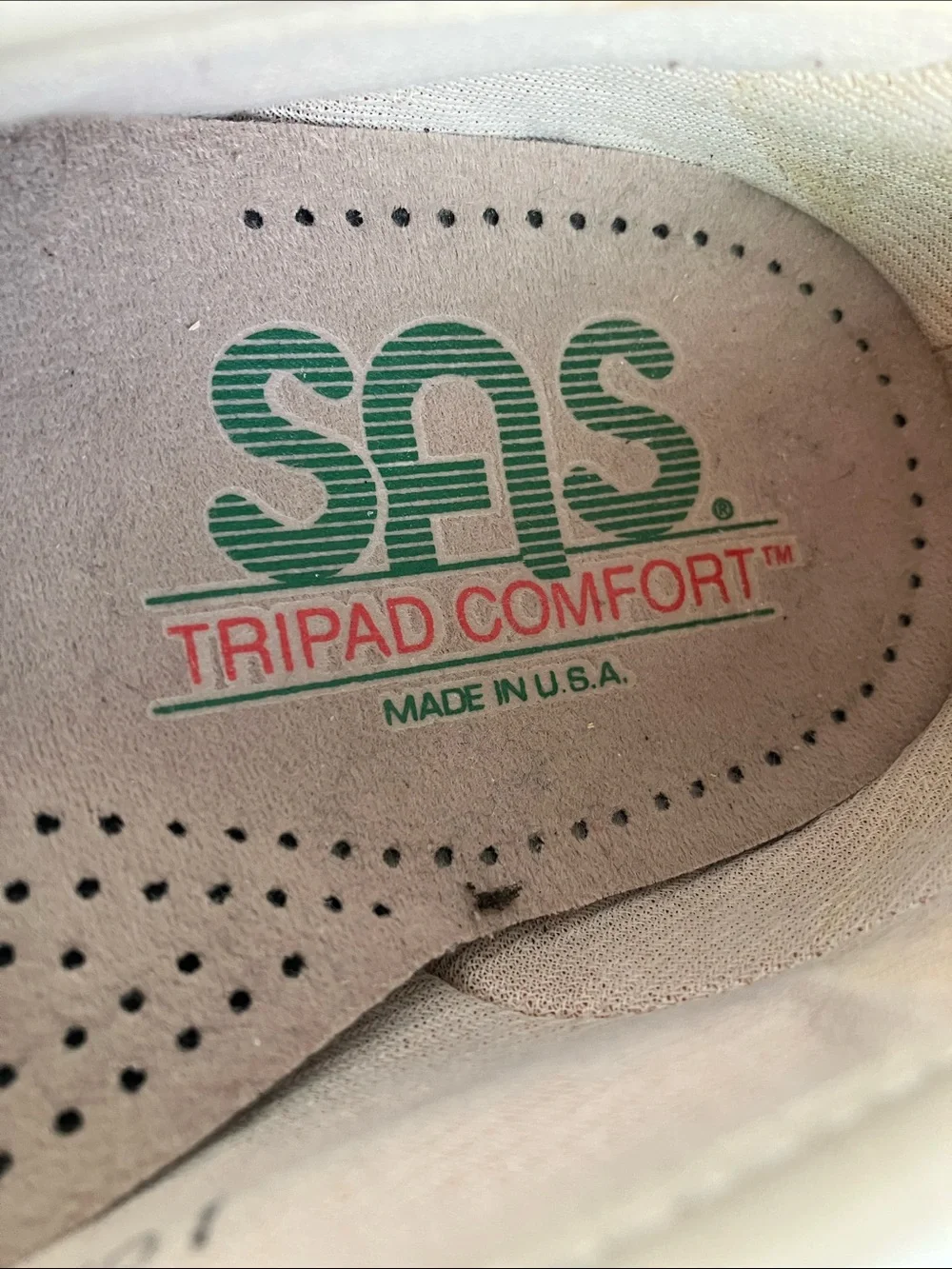 SAS Easier Tripad Comfort cream leather penny loafers moc-toe women’s 10.5
